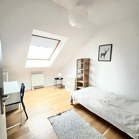 Apartment New 2floor Security Park Mall Airport Warsaw