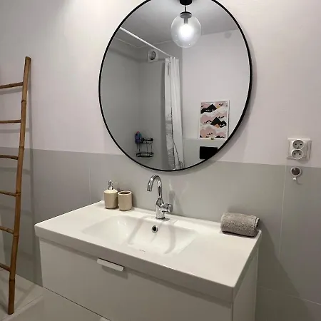 Διαμέρισμα New 2floor Security Park Mall Airport